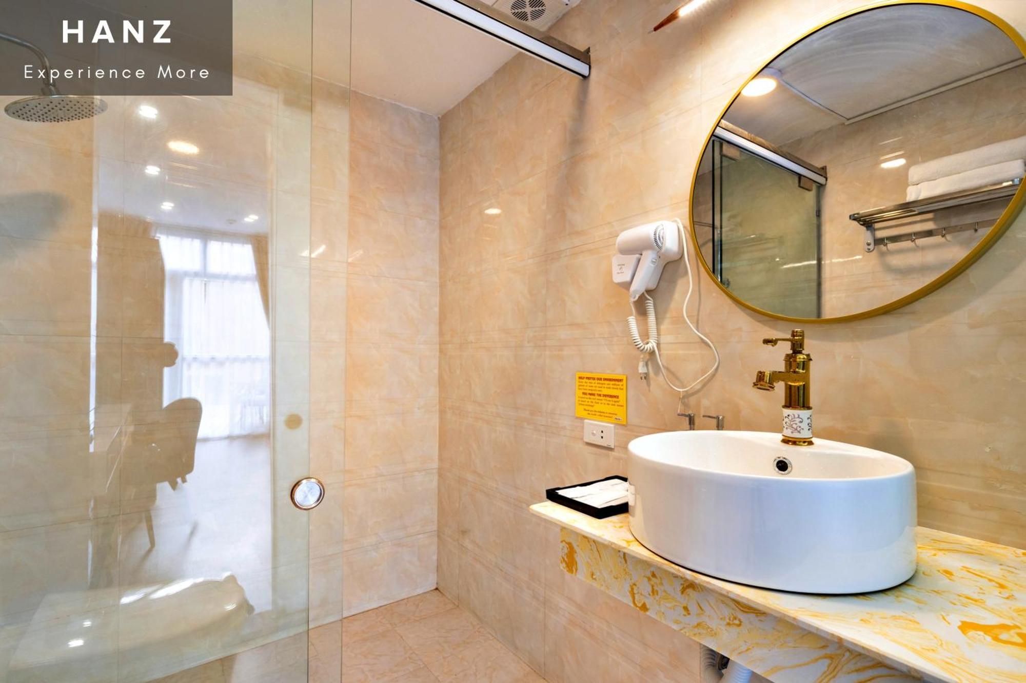 Memory Legends Hotel Hanoi Room photo