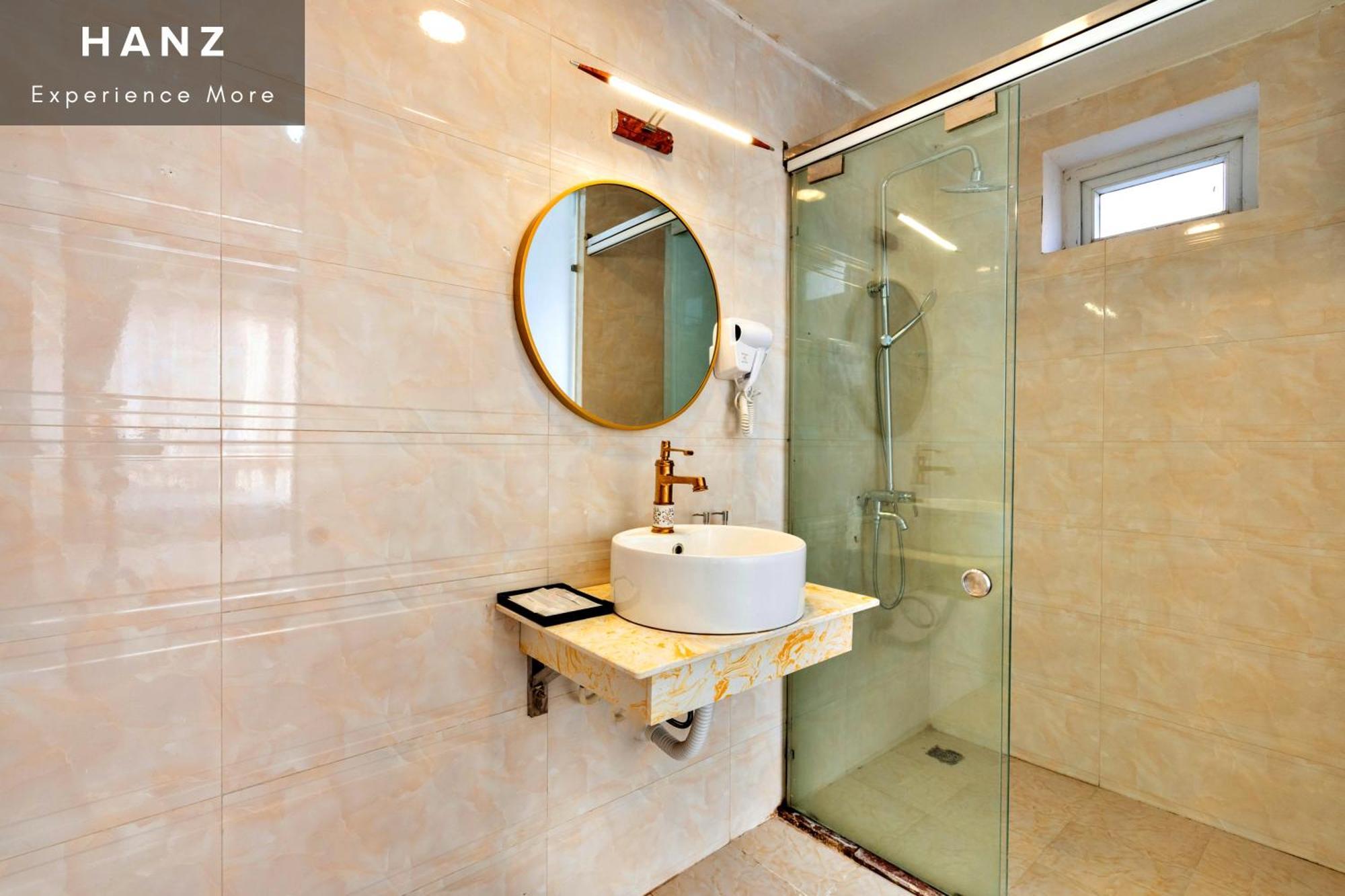 Memory Legends Hotel Hanoi Room photo