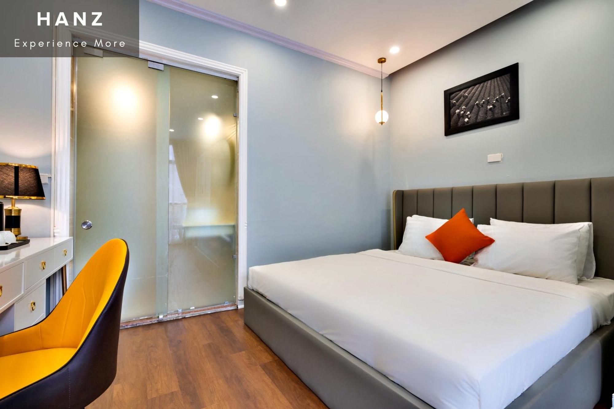 Memory Legends Hotel Hanoi Room photo